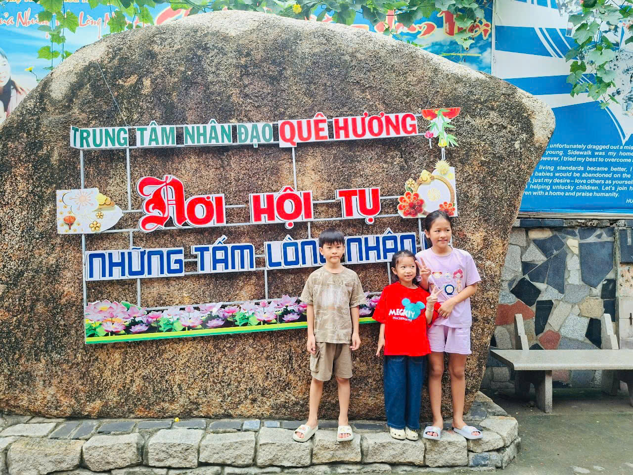 SENBITA Shares Care and Kindness at Que Huong Humanitarian Center 3
